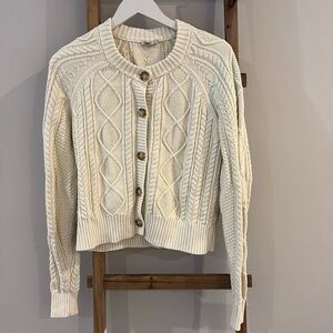 Faherty Cable Knit Cardigan - medium